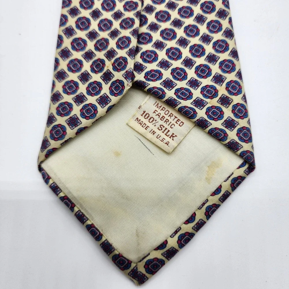 Yves Saint Laurent Neckwear Mens Necktie Yellow Red Geometric Medallion Silk